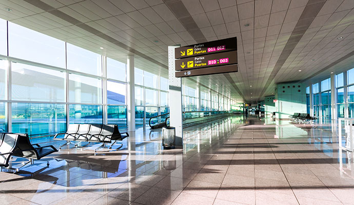 Airport terminal walkway