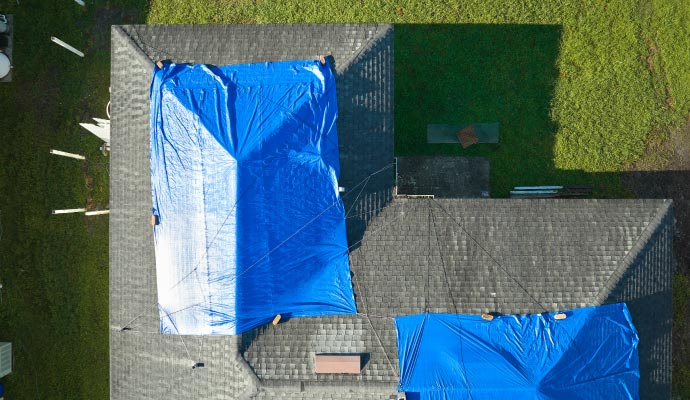 Emergency tarping service
