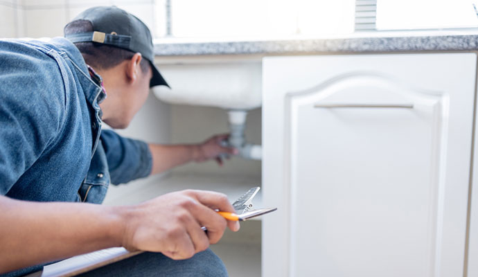 Professional plumbing checkup service